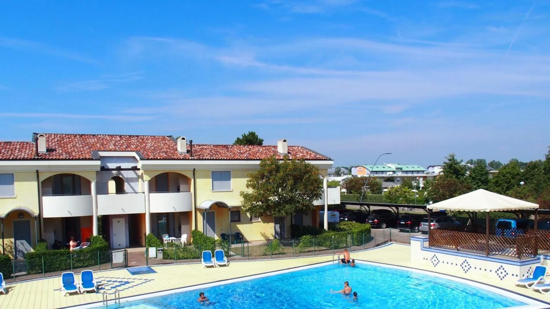 Apartment In Residence With Swimming Pool - Beahost Bibione