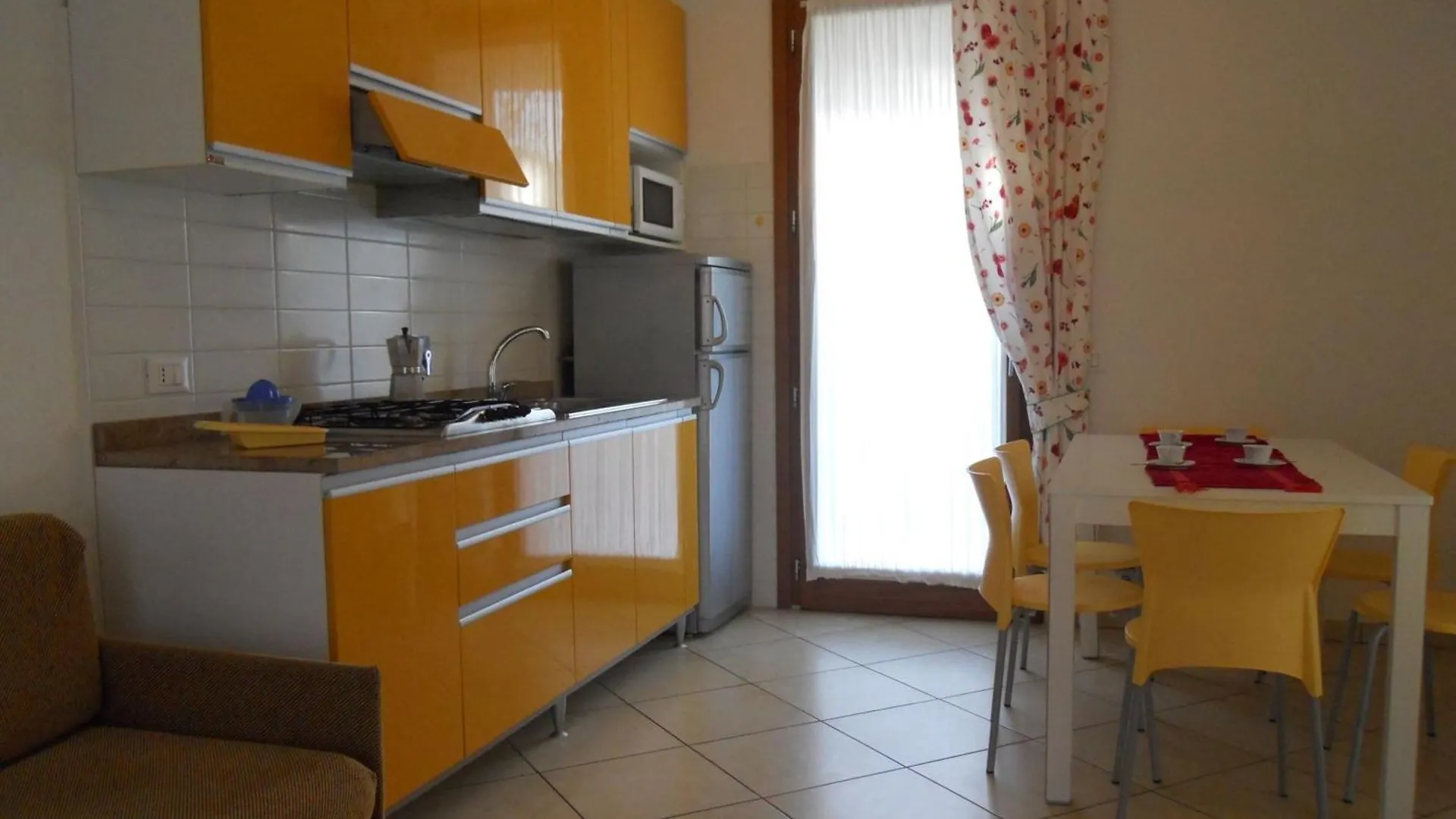 Apartment In Residence With Swimming Pool - Beahost Bibione 0*,