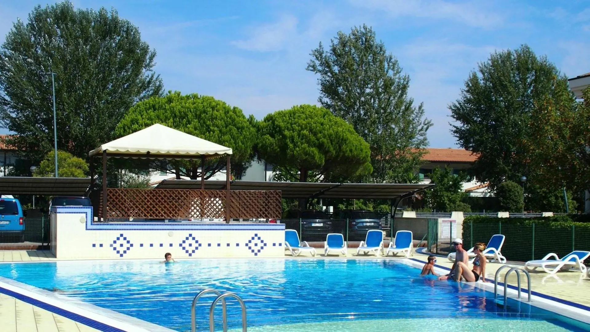 Apartment In Residence With Swimming Pool - Beahost Bibione